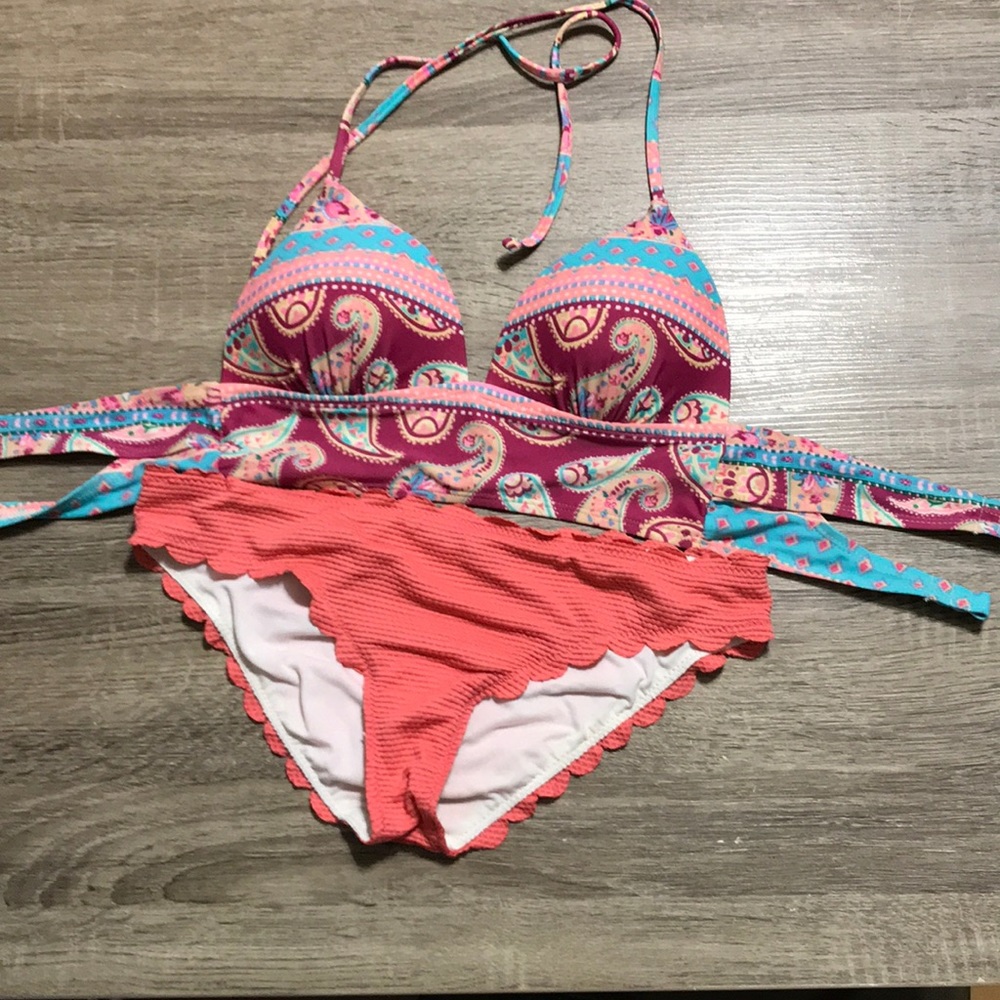 Gianni Bini push-up bikini top and bottoms